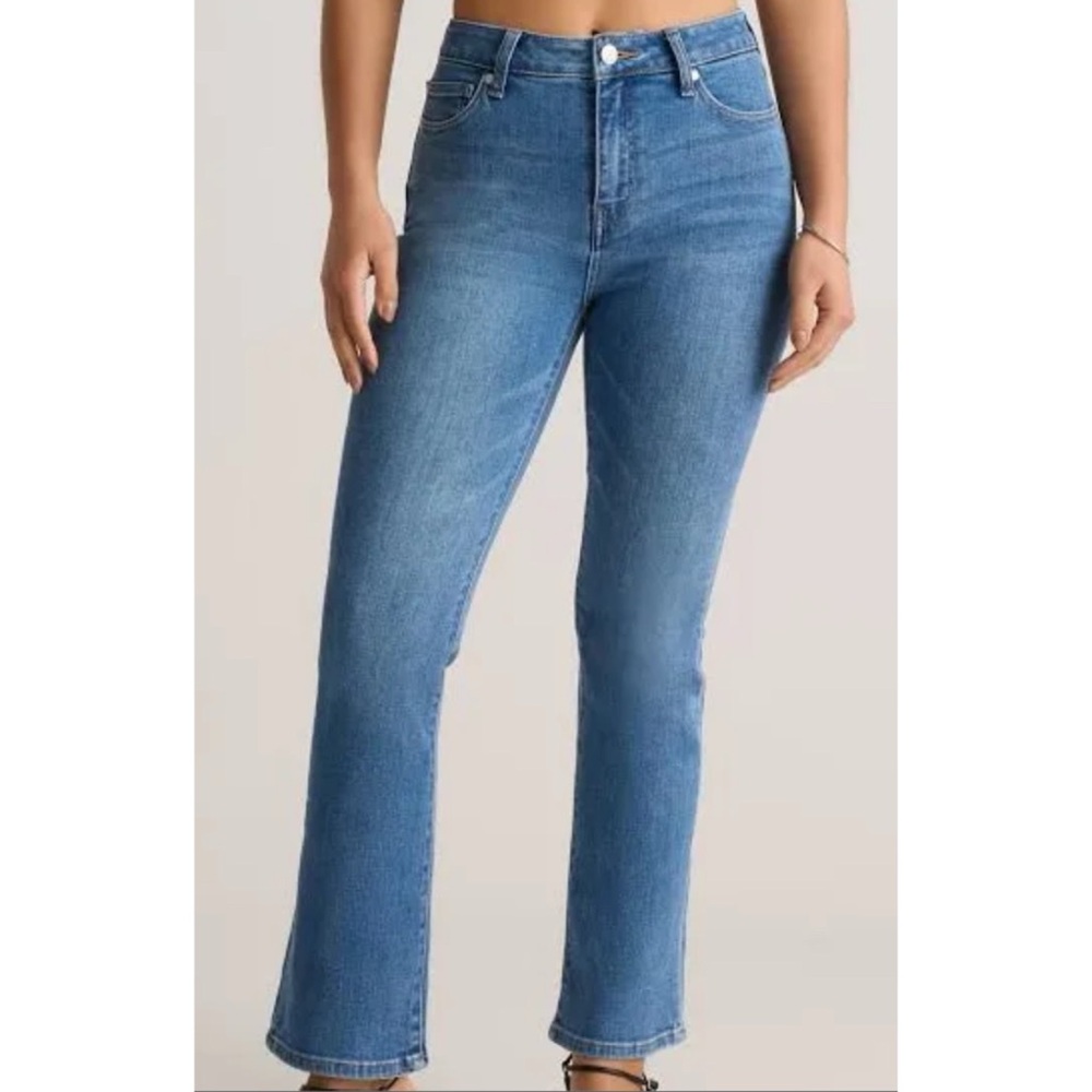 Classic High-Rise Kick Flare Women's Jeans - Blue